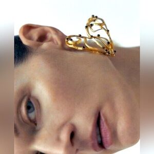 ZARA Fabulous Gold oversized Heart Statement Earrings with black crystals🔥🔥🔥